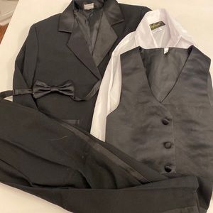 Toddler boy 5 piece tuxedo 4T